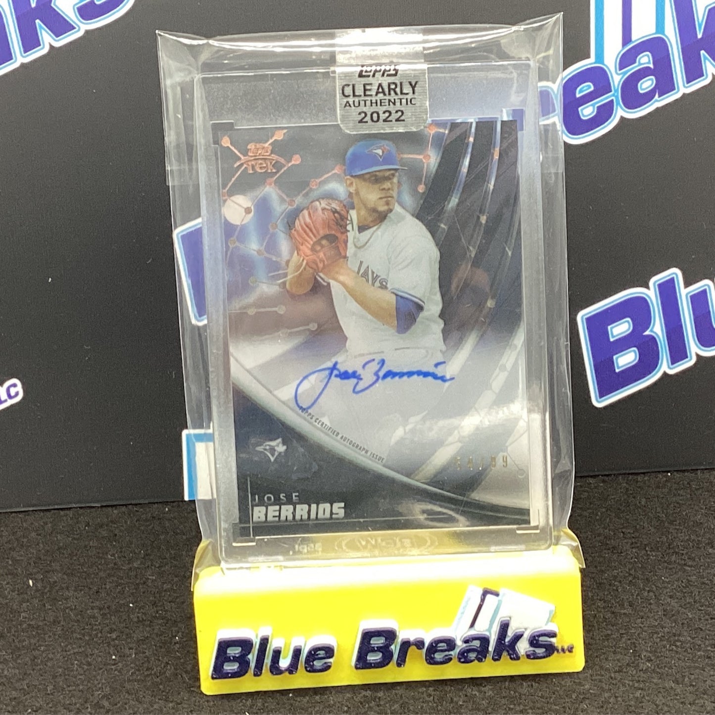 2022 Topps Clearly Authentic Jose Berrios auto 54/99