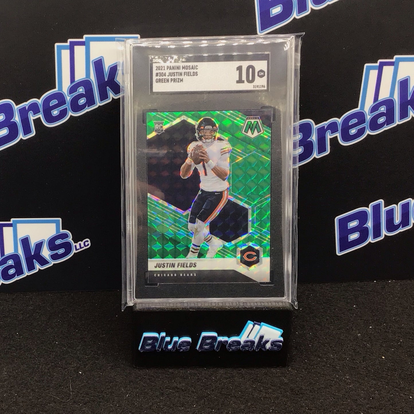 2021 Panini Mosaic Green Prizm Justin Fields #304 SGC 10 Bears
