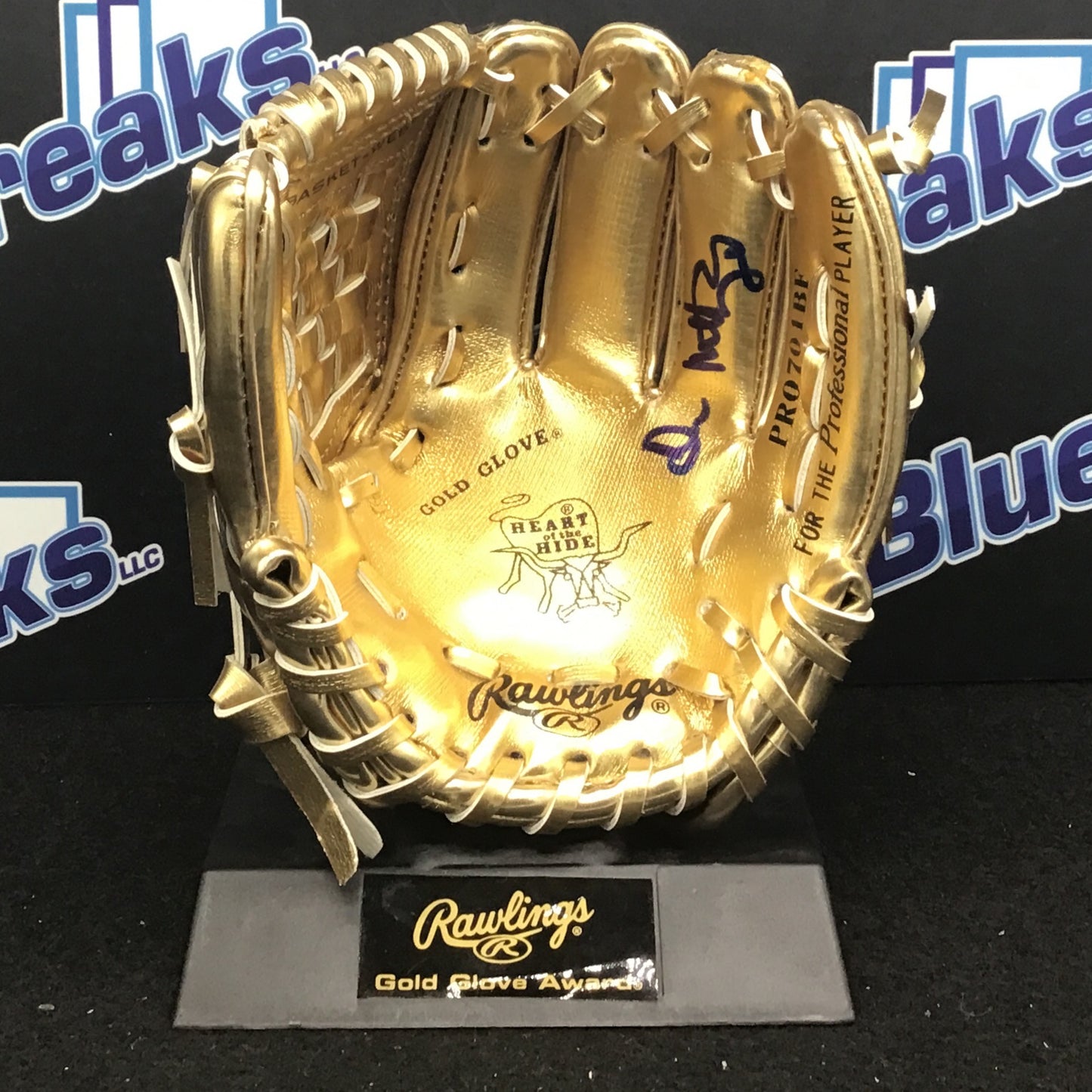 Gold Glove Don Mattingly Autographed