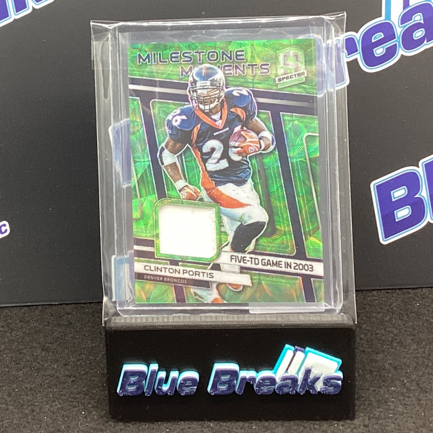 2019 Panini Spectra Neon Green Milestone Moments Clinton Portis relic 50/50 #MM-26 Broncos