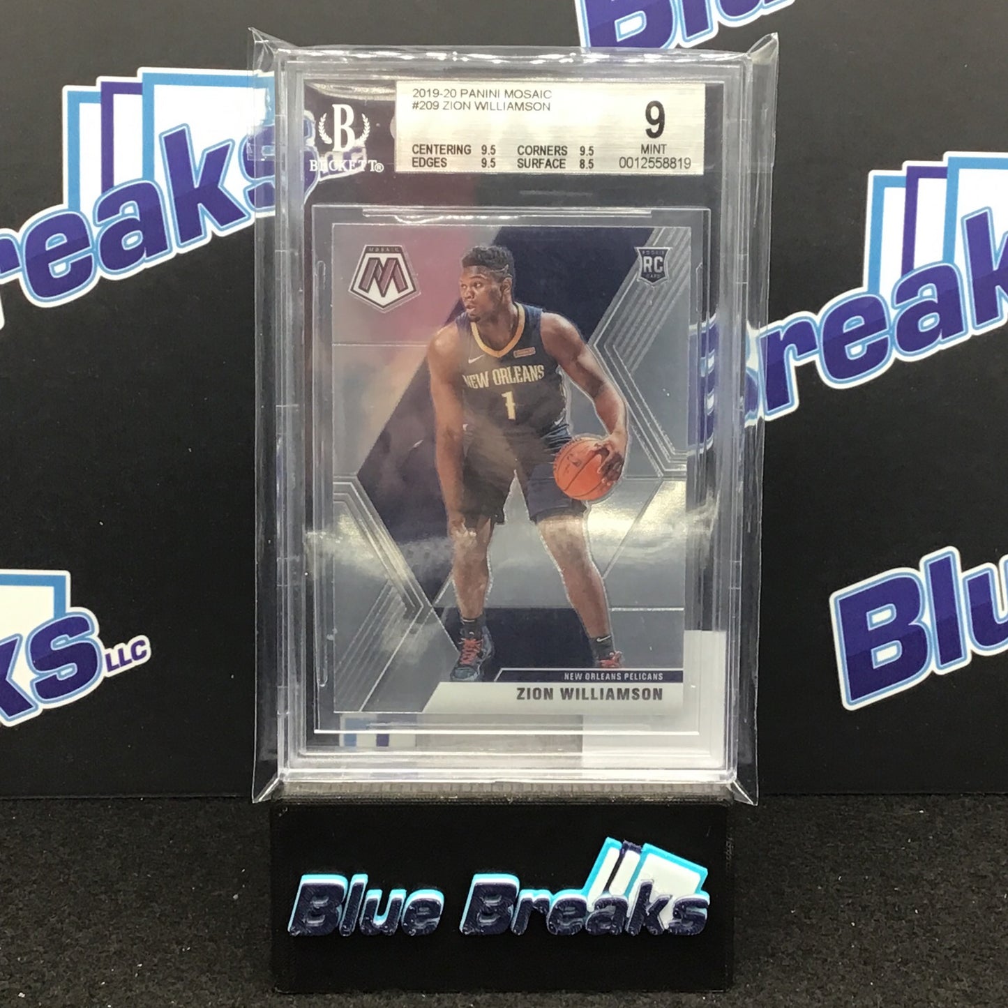 2019-20 Panini Mosaic Zion Williamson #209 Beckett 9 Pelicans