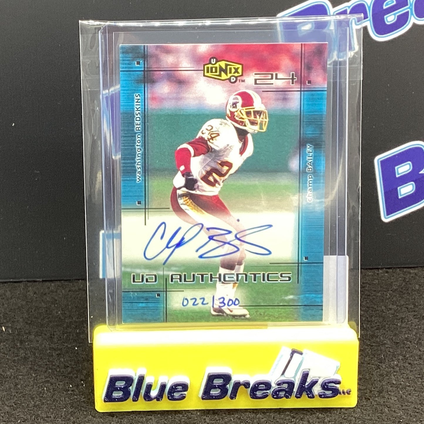 2000 Upper Deck UD Authentics Champ Bailey auto 022/300 CA