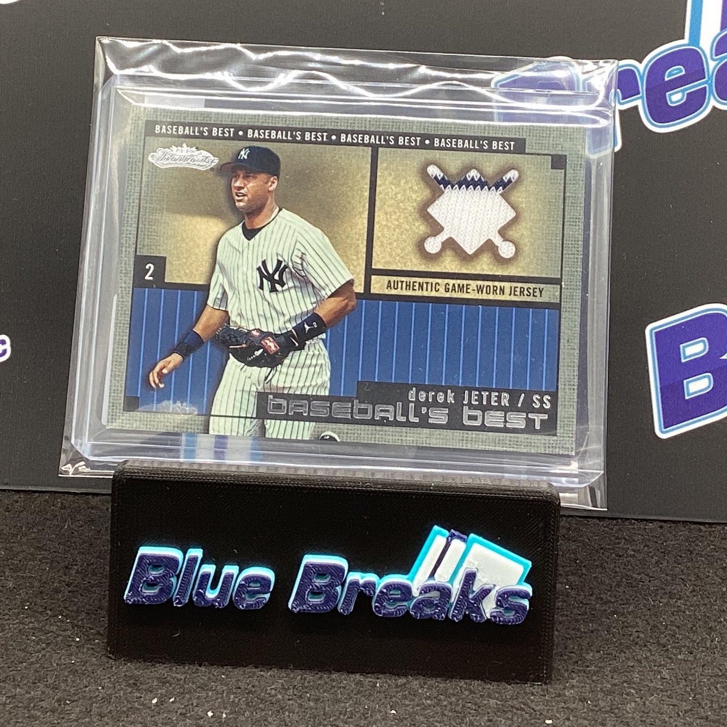 2002 Fleer Showcase Derek Jeter