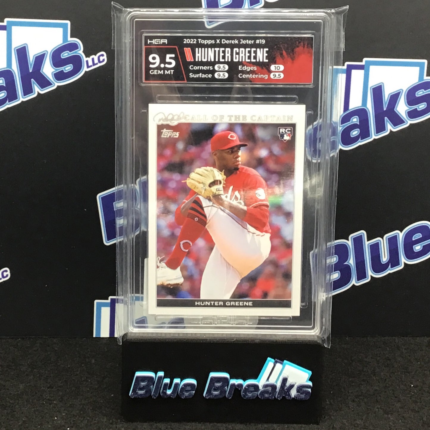 2022 Topps X Derek Jeter - Call of the Captain - Hunter Greene - #19 - Cincinnati Reds HGA 9.5