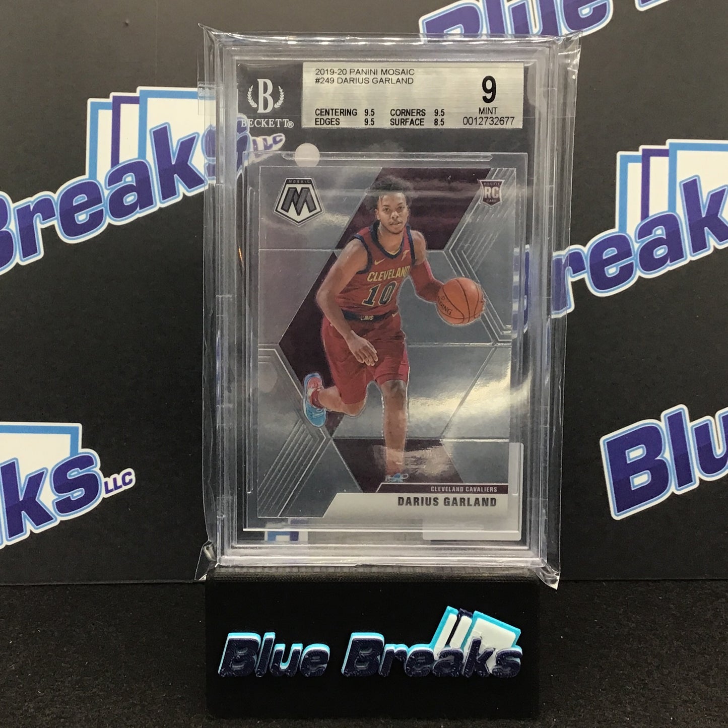 2019-20 Panini Mosaic Darius Garland RC #249 Beckett 9 Cavaliers