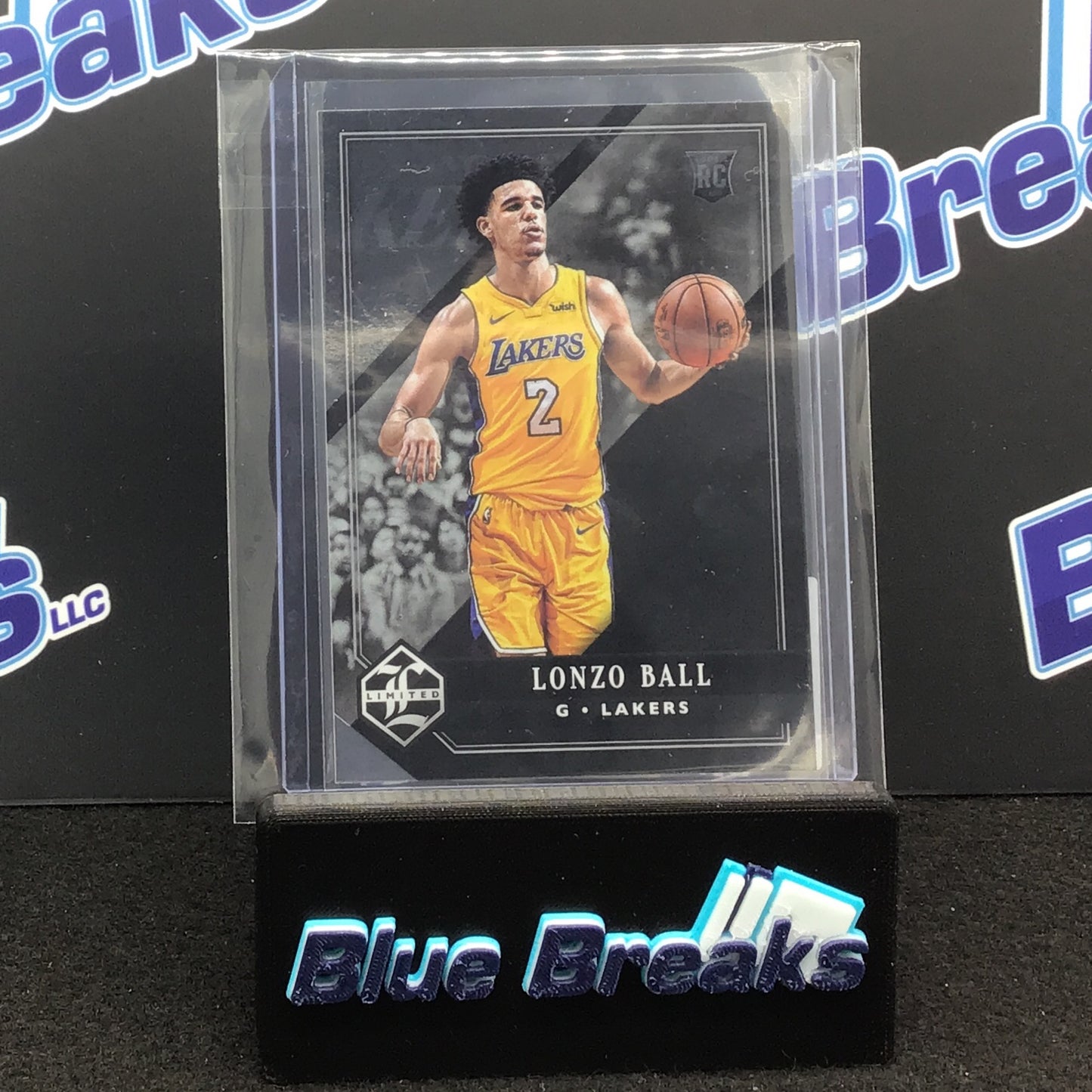 2017-18 Panini Chronicles Limited Lonzo Ball 215/249 RC #386 Lakers