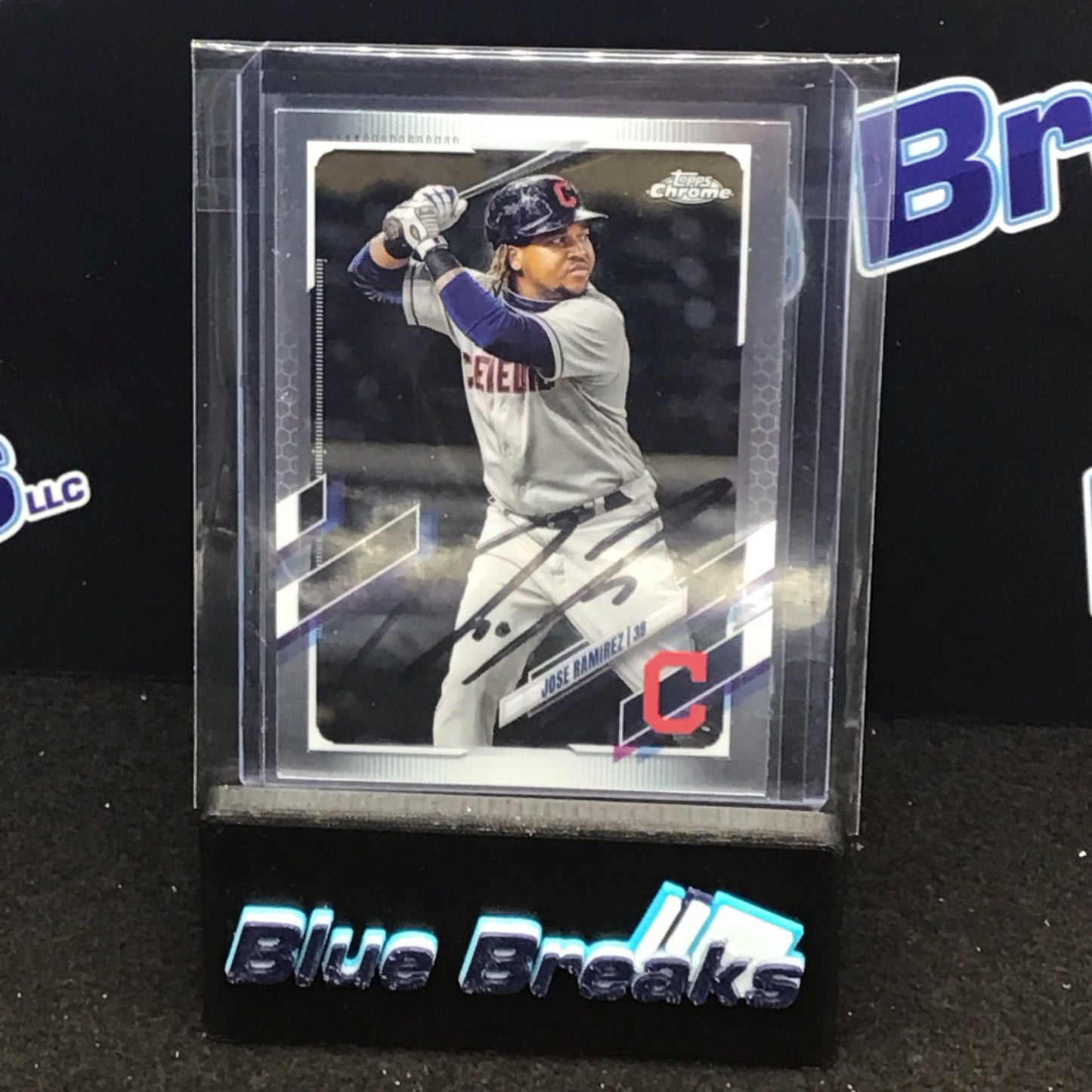 2021 Topps Chrome Jose Ramirez auto #195 Indians