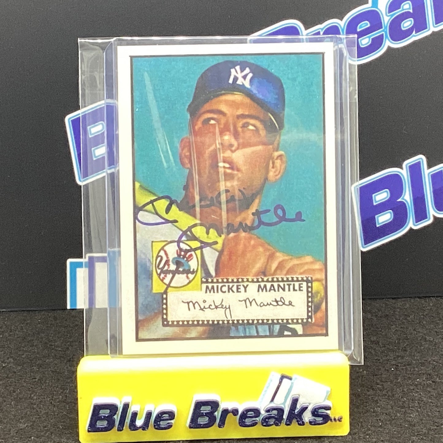 Reprint of 1952 Mantle with auto