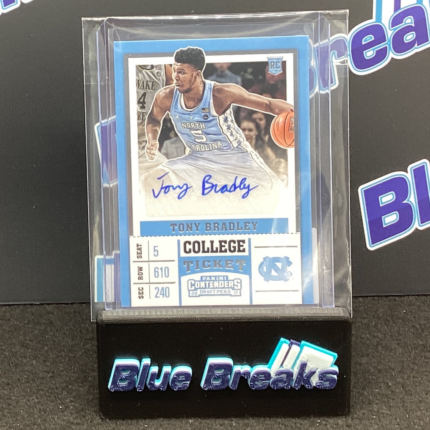 2017 Panini Contenders Draft Picks College Ticket Tony Bradley auto RC #97 Tar Heels/Bulls