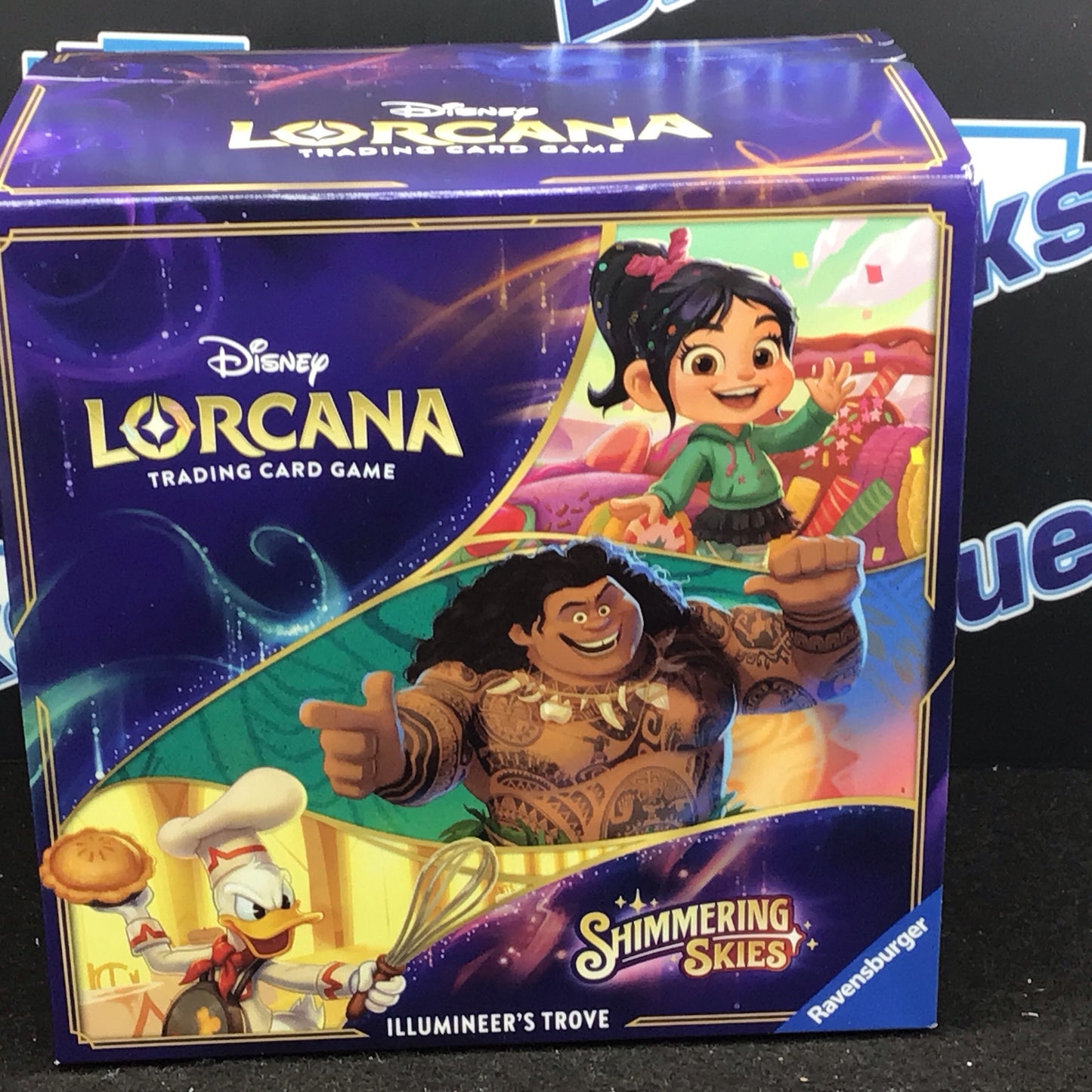 Disney Lorcana: Shimmering Skies Illumineer's Trove