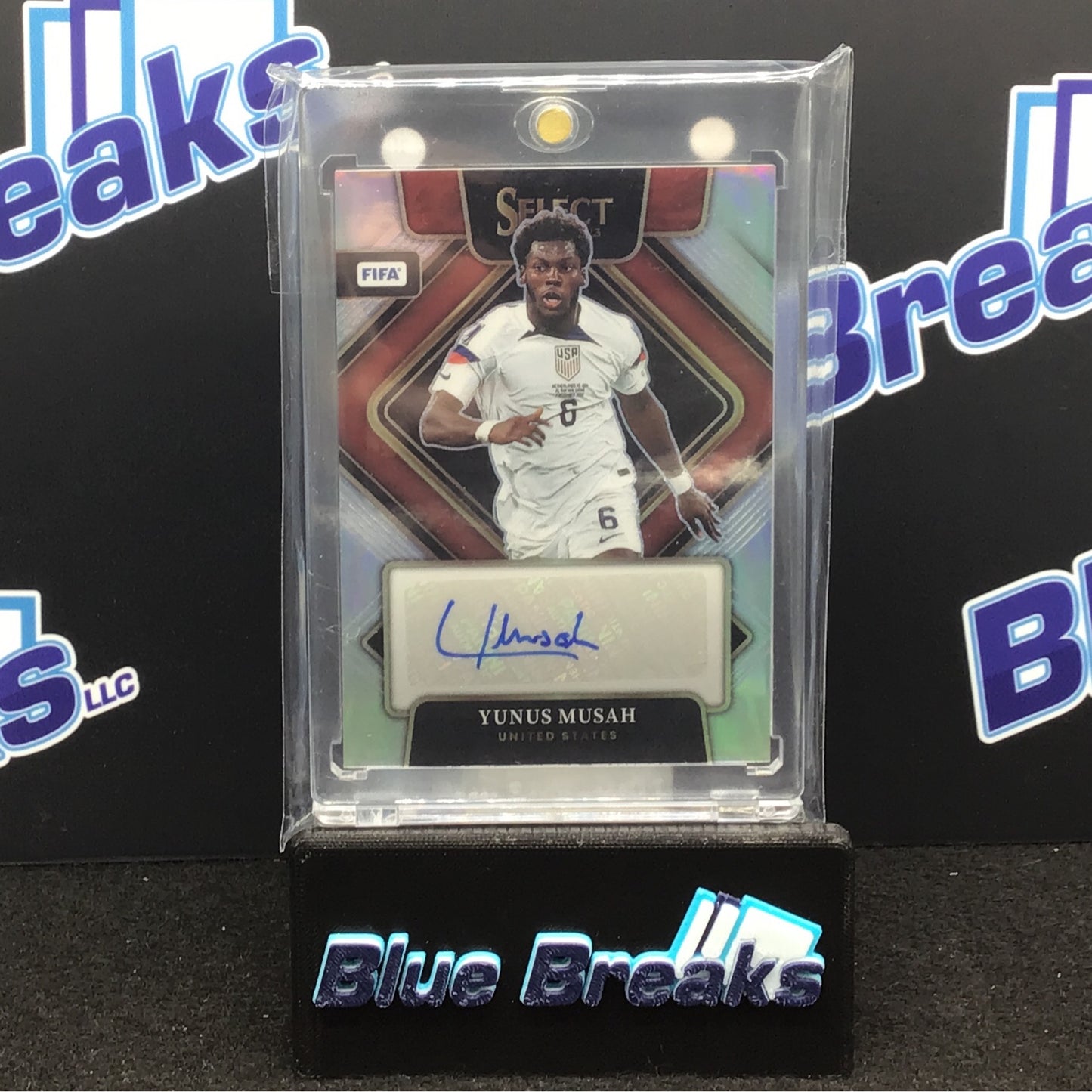 2022-23 Panini Select FIFA Purple Hirving Lozano relic 07/49 #SM-HLO Mexico