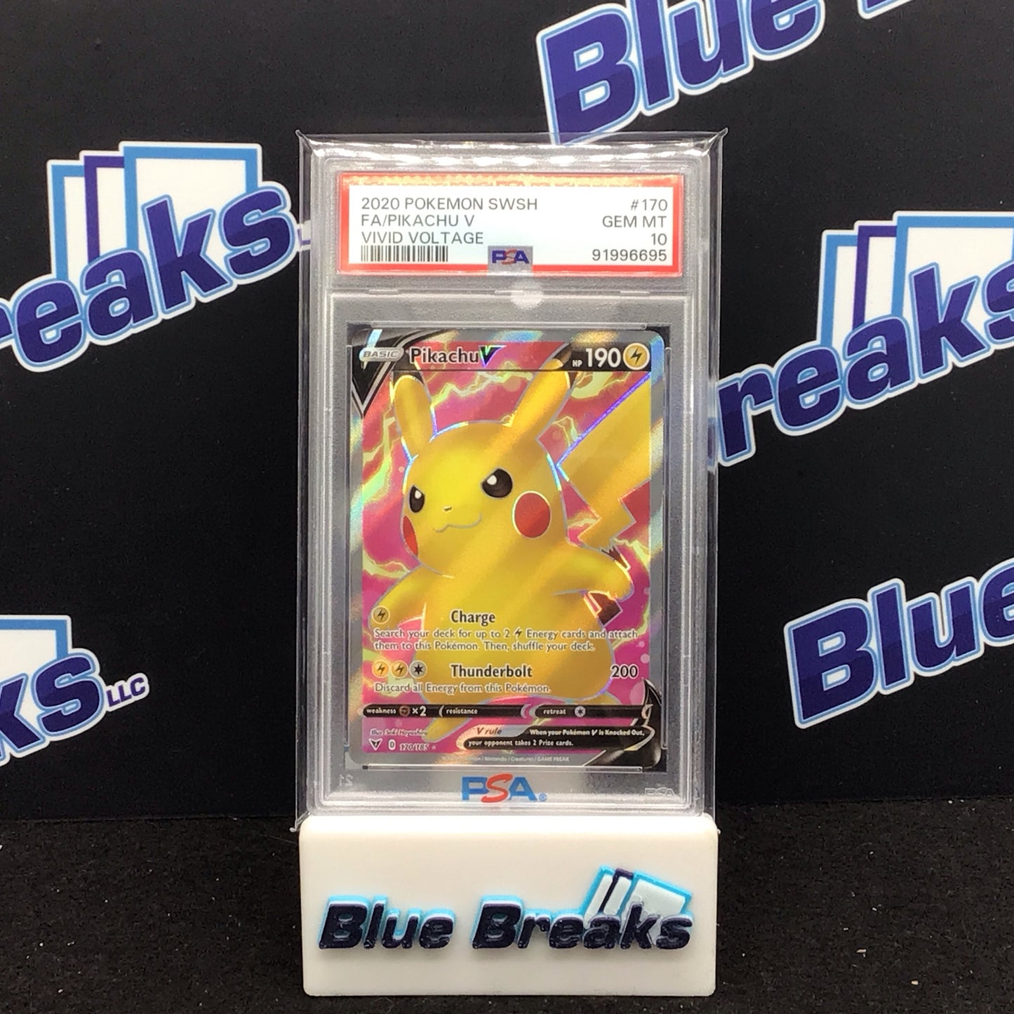 2020 Pokémon Sword & Shield Vivd Voltage Full Art Pikachu V #170 PSA 10
