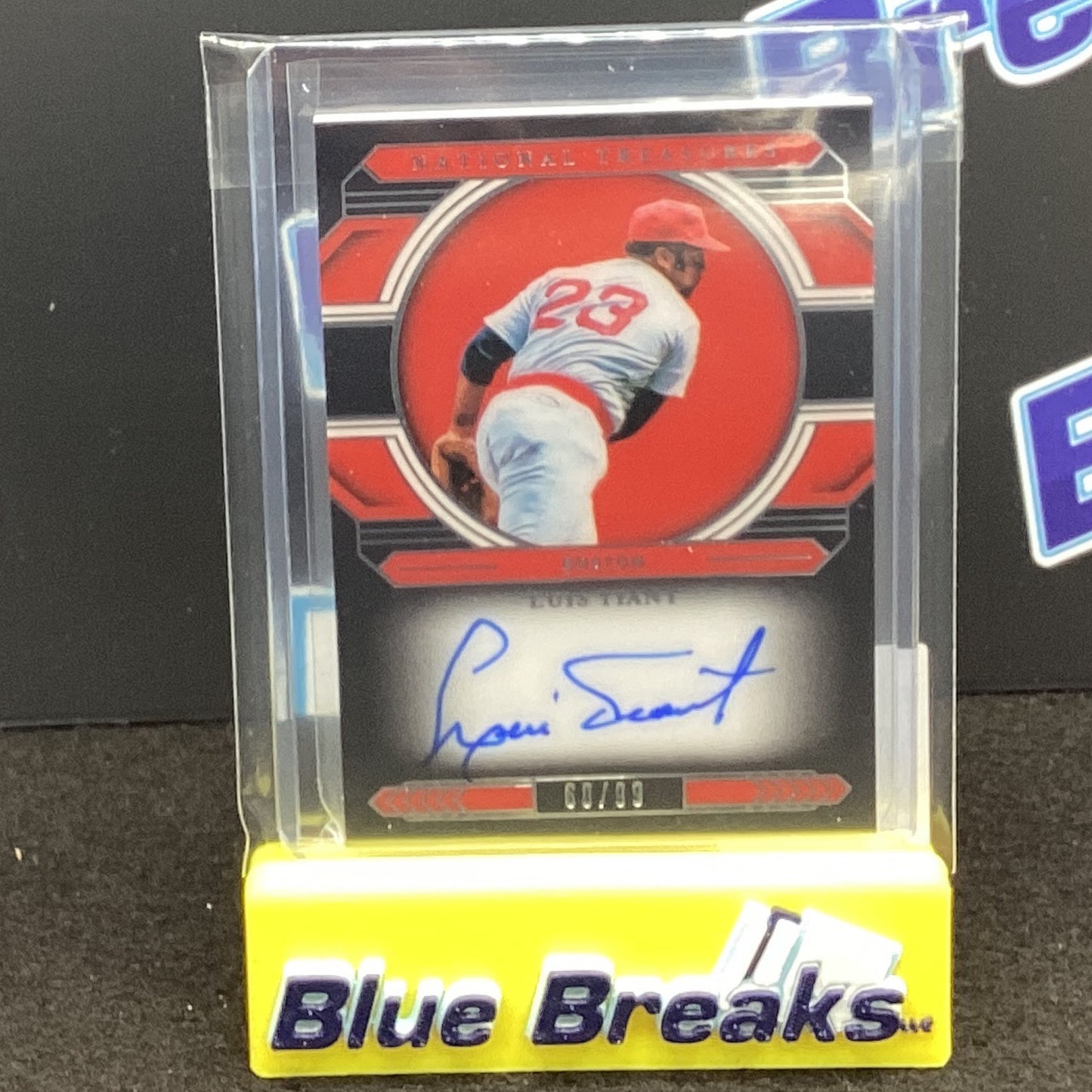 2020 Panini National Treasures Luis Tiant auto 60/99 MS-LT