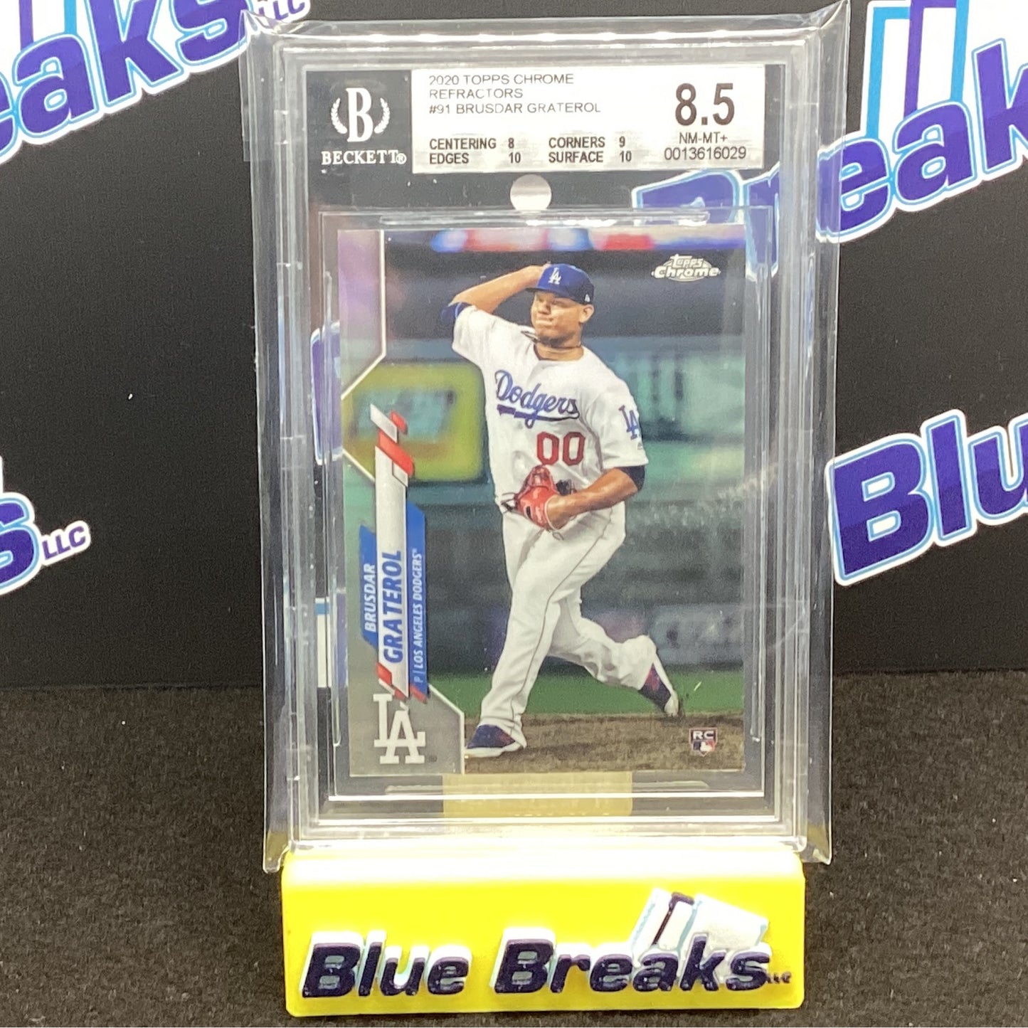 2020 Topps Chrome Refractor - Brusdar Graterol BGS 8.5