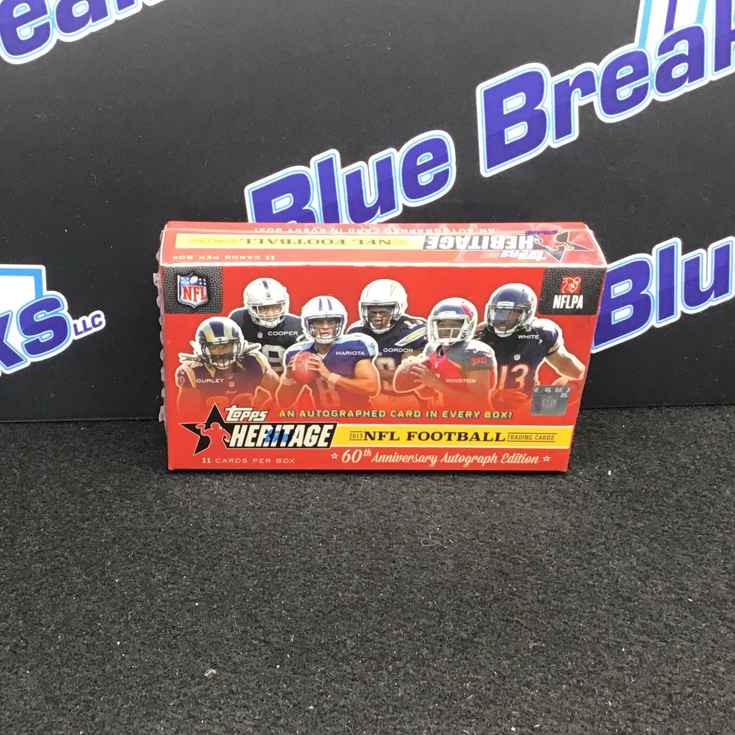 2015 Topps Heritage Football Box