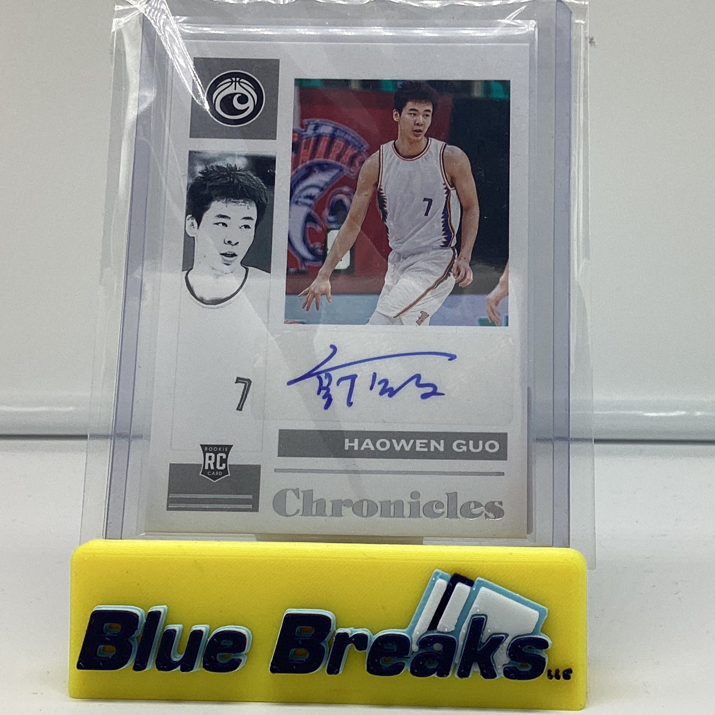 2021 Chronicles Draft Picks Haowen Guo auto #CR-GUO