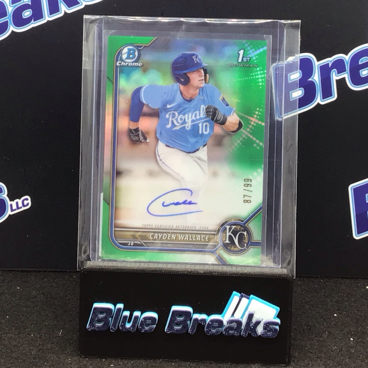 2022 Bowman Chrome 1st Bowman green Cayden Wallace auto 87/99 #CDA-CW Royals