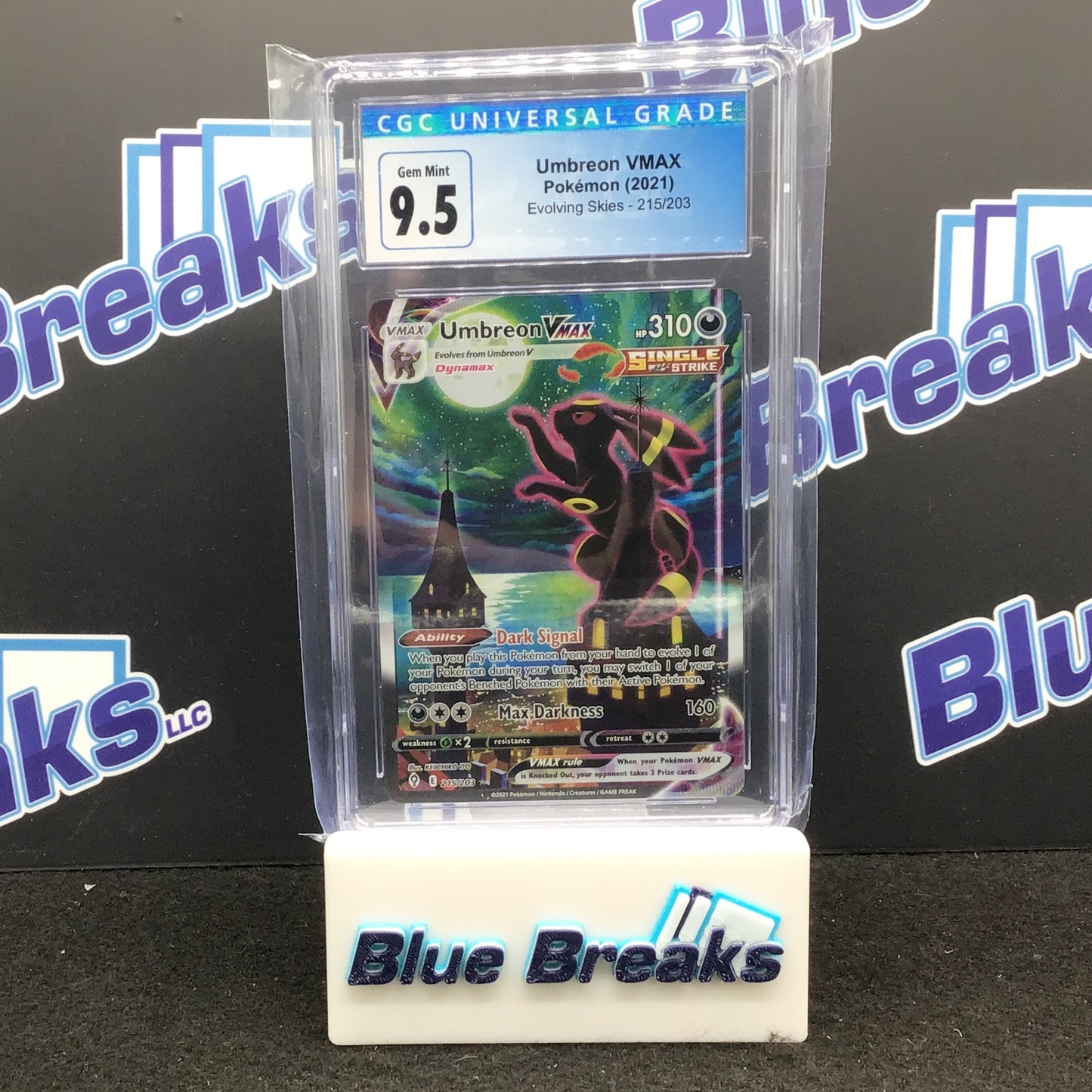Umbreon Vmax - Pokémon 2021 - Evolving Skies - 215/203 - CGC 9.5