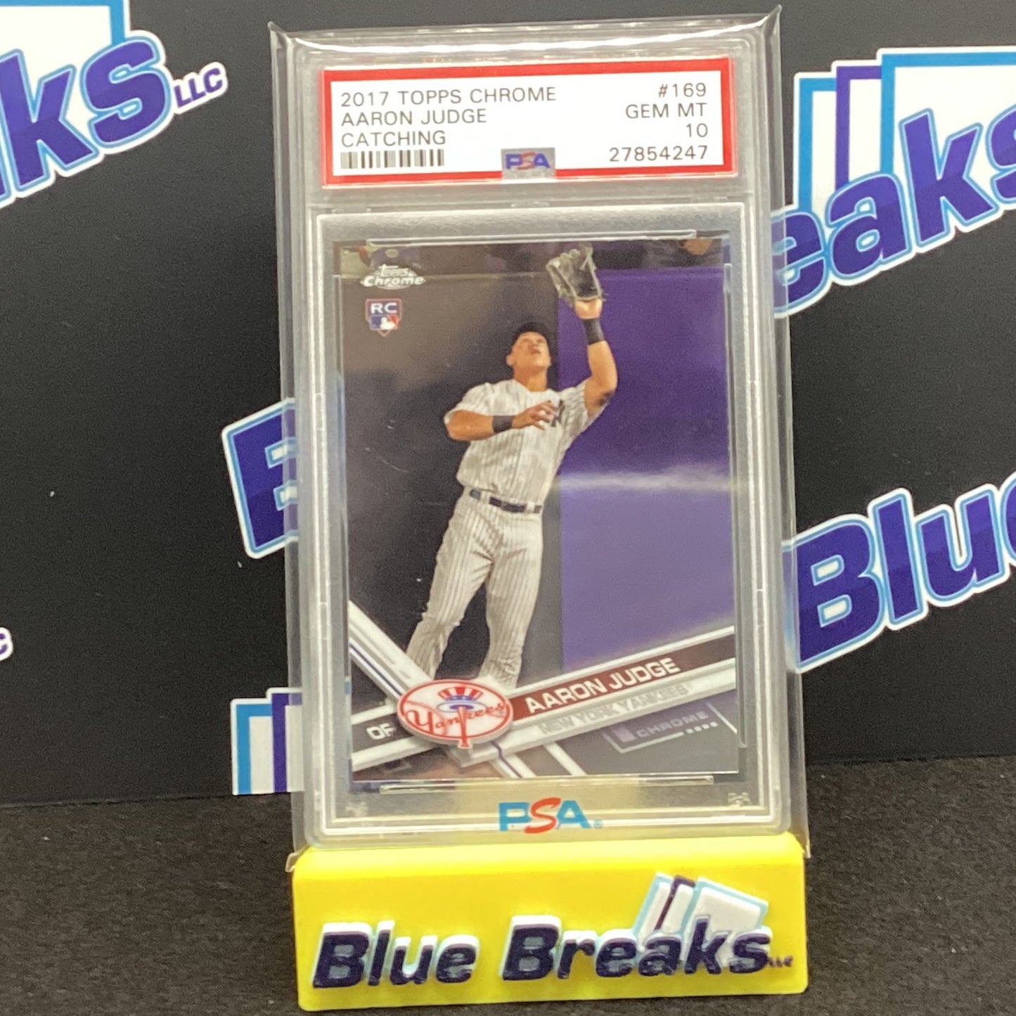 2017 Topps Chrome - Aaron Judge Catching PSA 10