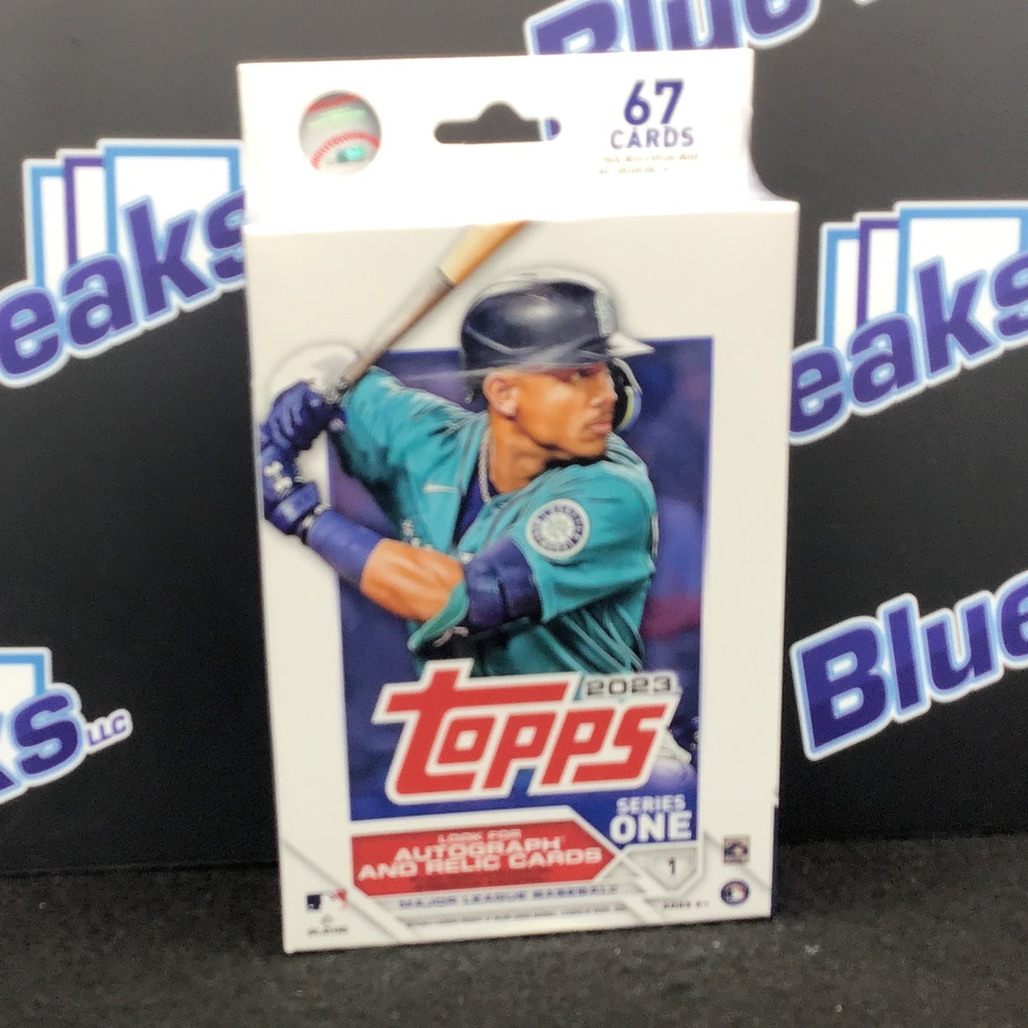 2023 Topps Series 1 Baseball Hanger