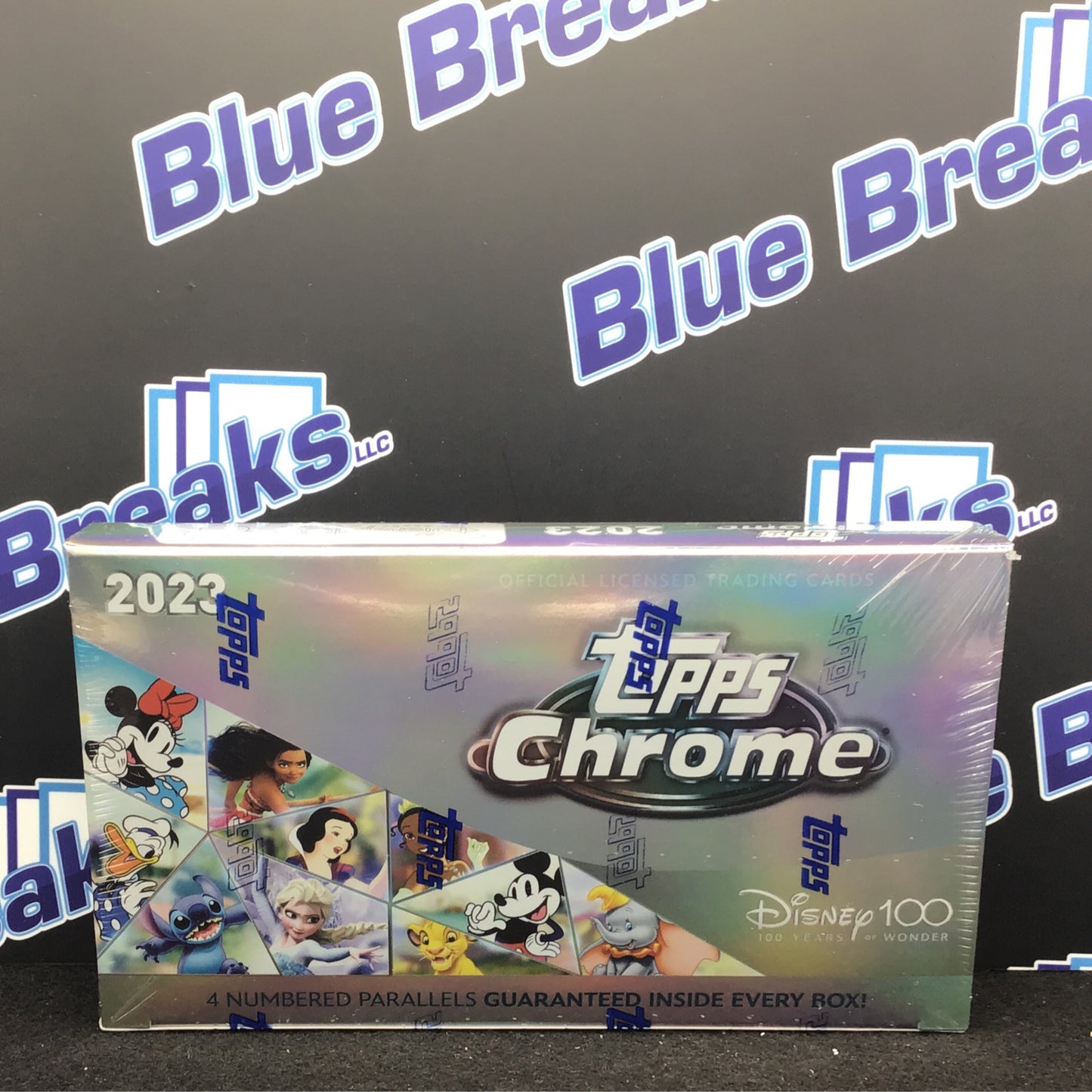 2023 Topps Chrome Disney 100