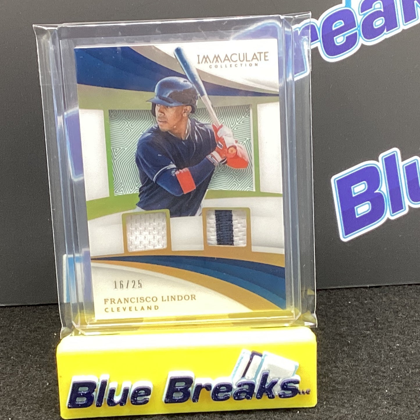 2018 Panini Immaculate Collection Francisco Lindor double relic 16/25