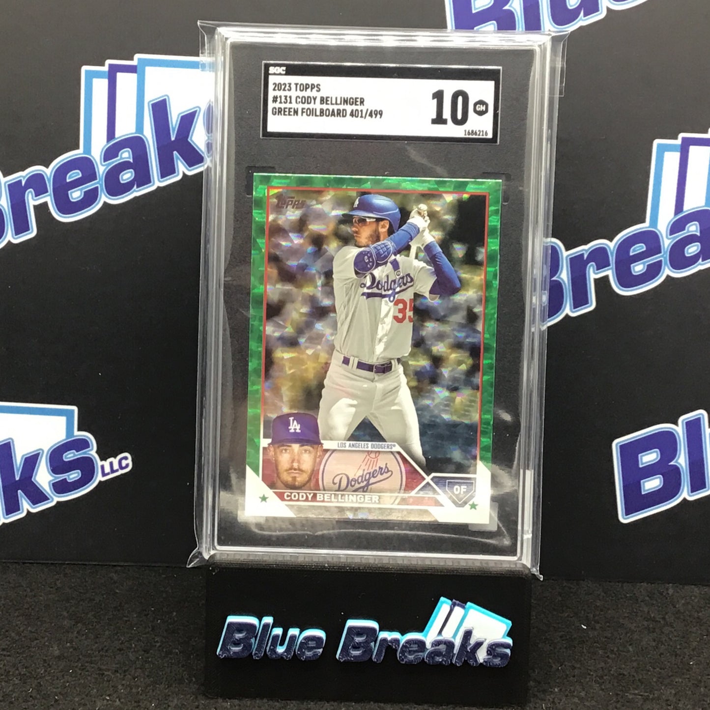 2023 Topps Series 1 Green Foilboard Cody Bellinger 401/499 #131 SGC 10 Dodgers