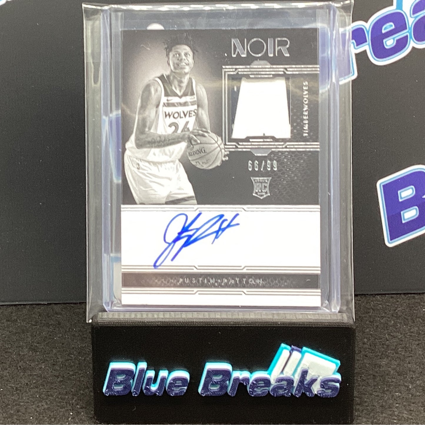 2017-18 Panini Noir Justin Patton relic auto 66/99 #315 Timberwolves