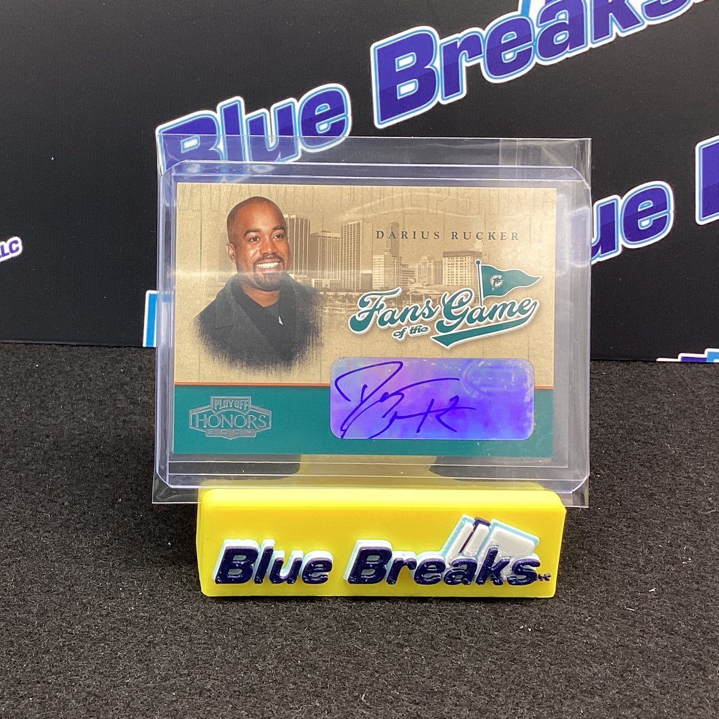 2004 Donruss Fans of the Game - Darius Rucker