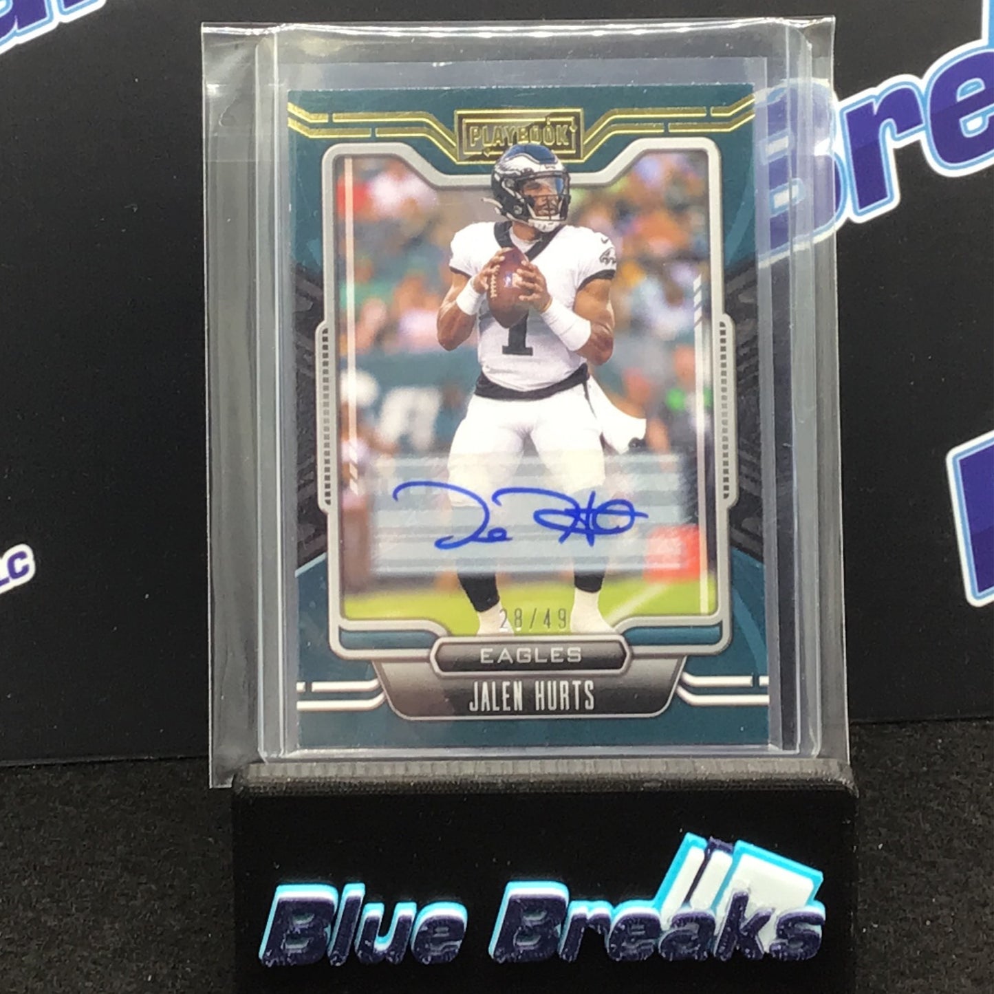 2021 Panini Playbook Jalen Hurts auto 28/49 Eagles