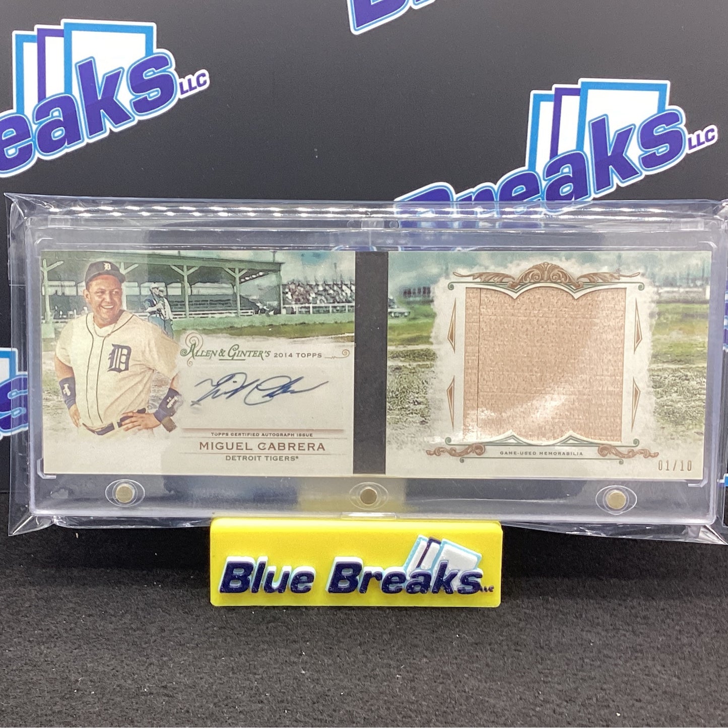 2014 Allen & Ginter - Miguel Cabrera Autograph Jumbo Relic - Detroit Tigers - 1/10