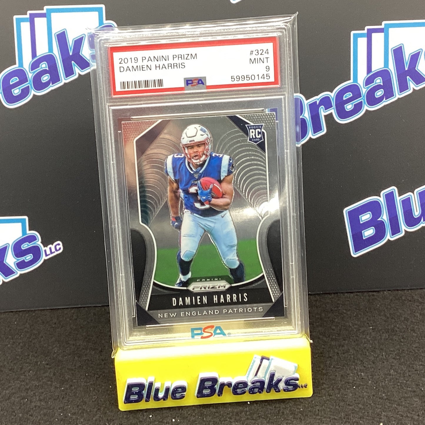 2019 Panini Prizm - RC - #324 - Damien Harris - New England Patriots - PSA 9