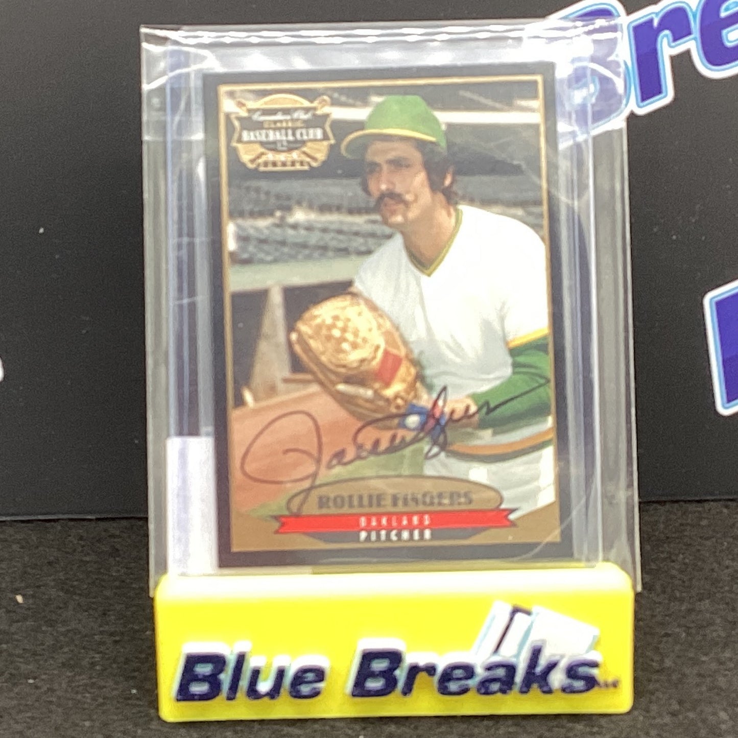 1996 Canadian Club Classic Baseball Club Rollie Fingers auto