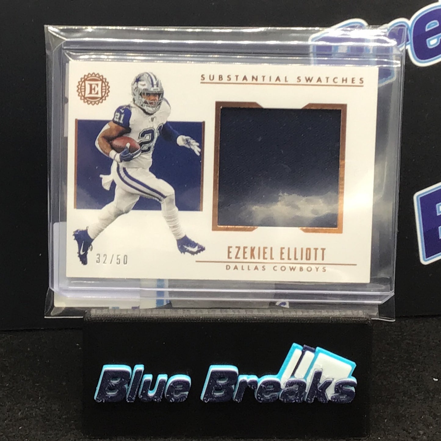 2019 Panini Encased Substantial Swatches Ezekiel Elliott 32/50 #SS30 Cowboys