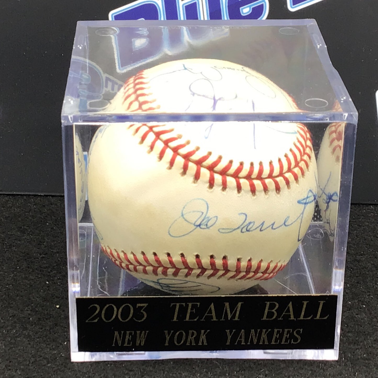 2003 New York Yankees autographed team ball