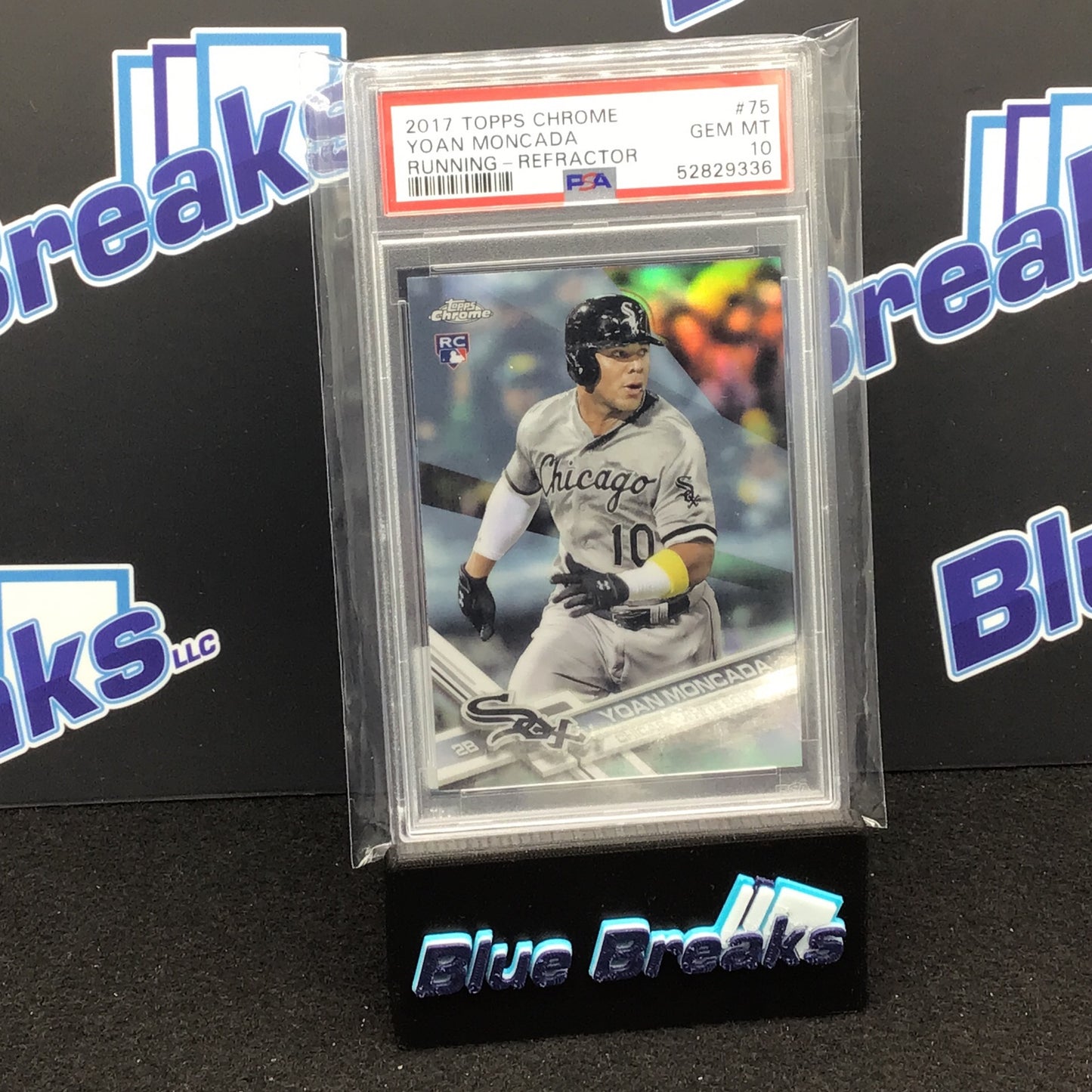 2017 Topps Chrome Running Refractor Yoan Moncada RC #75 PSA 10 White Sox