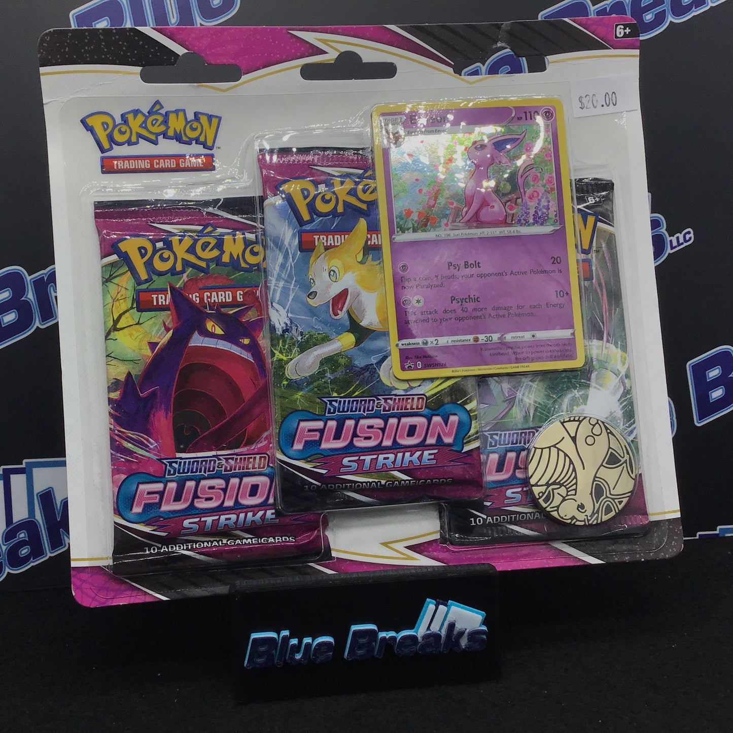 Pokémon Fusion Strike Three pack blister