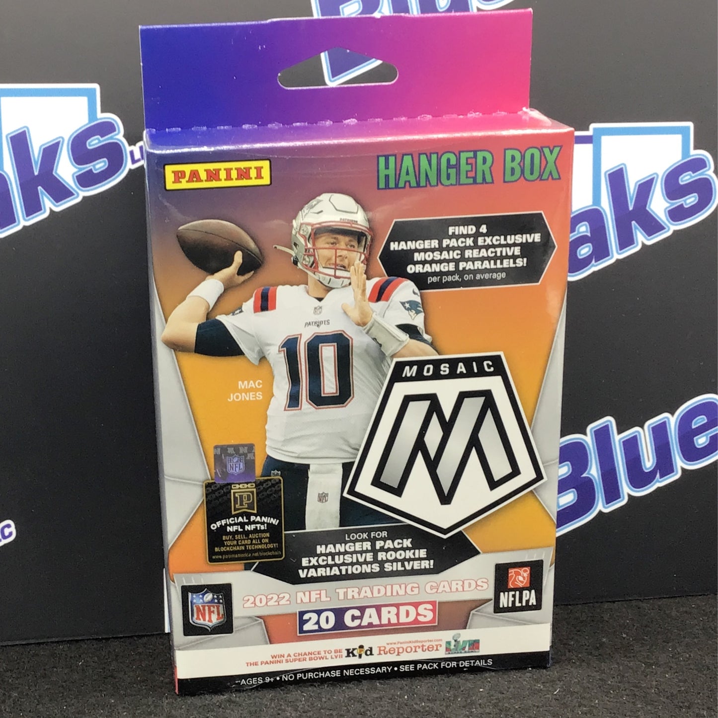 2022 Panini Mosaic Football Hanger