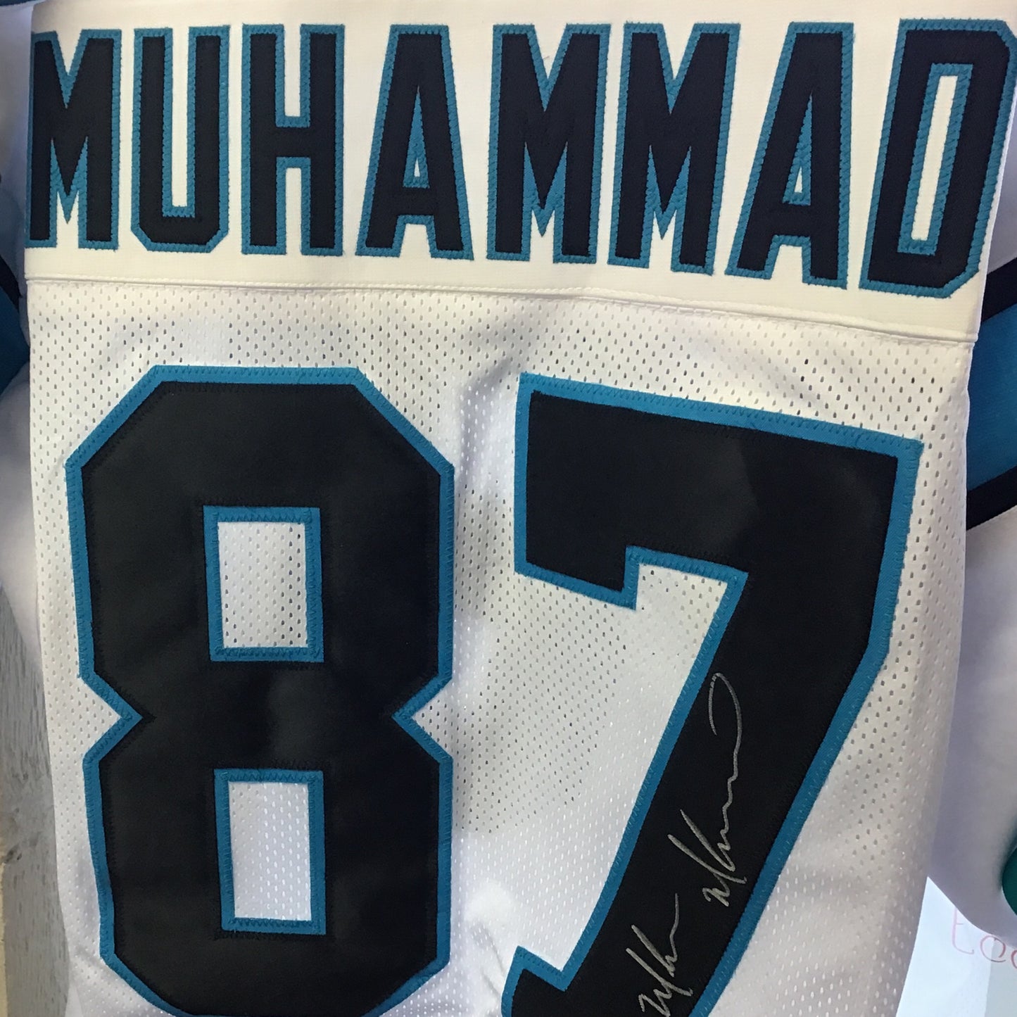 Muhsin Muhammad #87 auto signed jersey white Beckett authentication