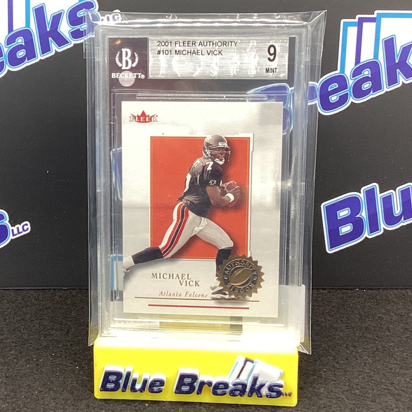 2001 Fleer Authority Michael Vick 0676/1350 Beckett 9