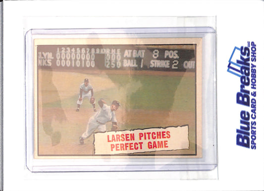 1961 Topps - Larsen Pitches Perfect Game - #402 - baseball - Yankees