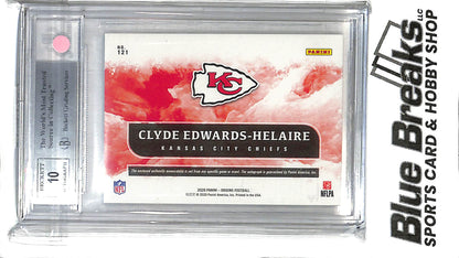 2020 Panini - Origins - Clyde Edwards-Helaire - auto - relic - RC - #121 - football - BGS 8.5 - Chiefs