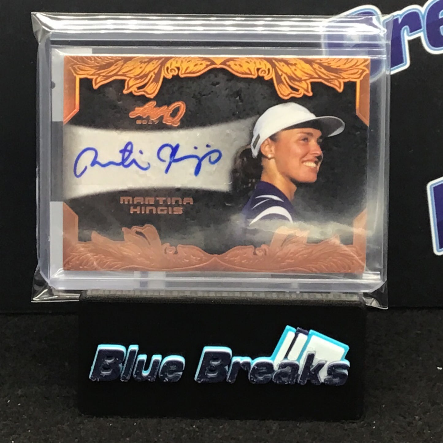 2017 Leaf Q Martina Hingis auto #BA-MH1