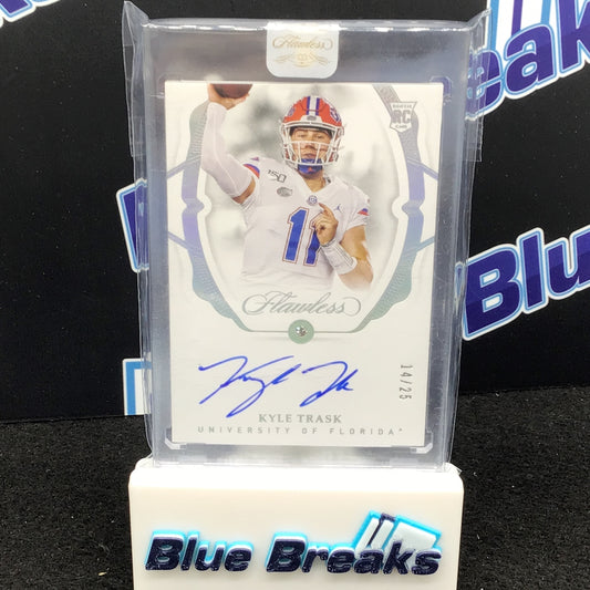 2021 - Panini - Flawless - Collegiate - Florida Gators - Kyle Trask - Diamond - 14/25 - Tampa Bay Buccaneers