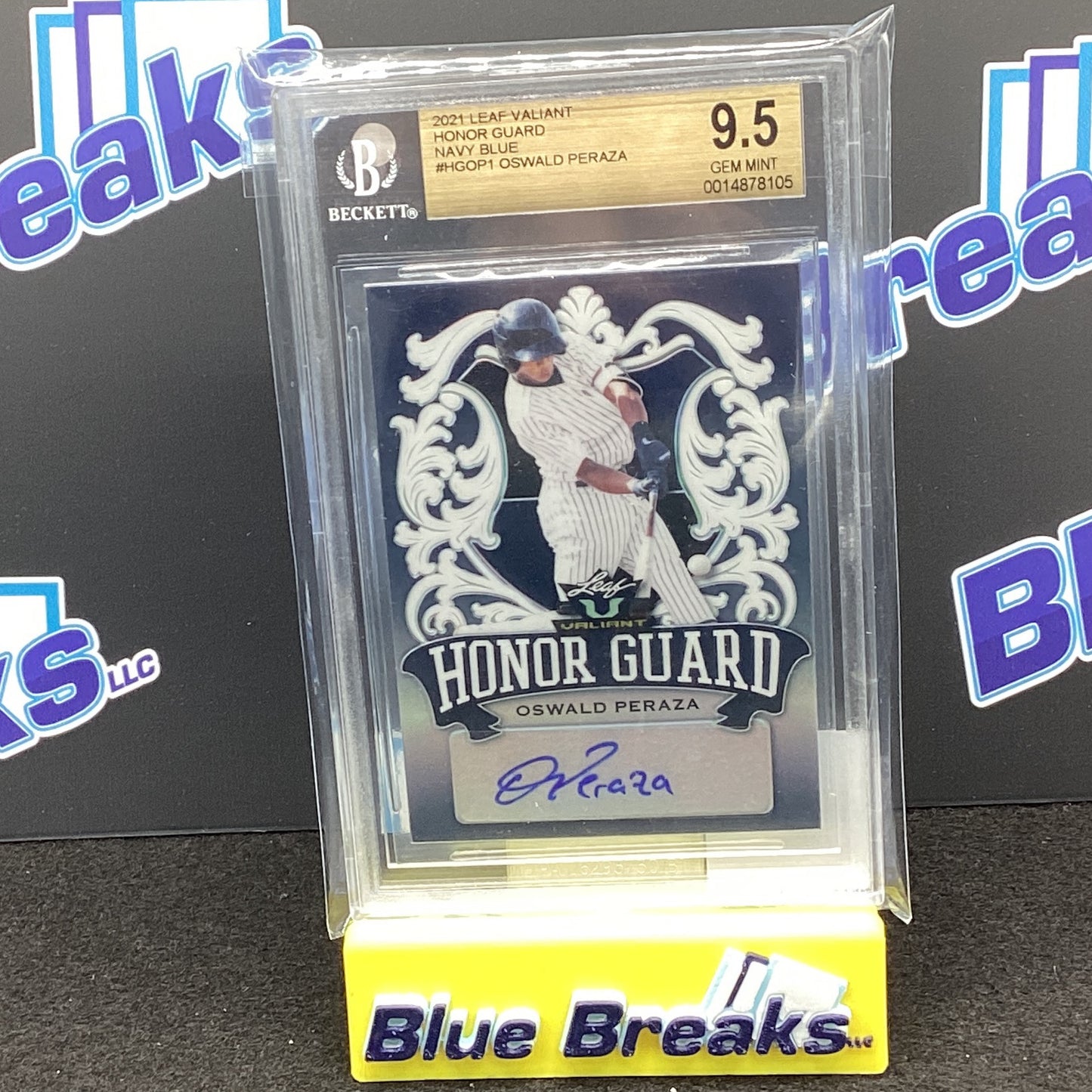 2021 Leaf Valiant Honor Guard Navy Blue Oswald Peraza 11/75 #HG-OP1 Beckett 9.5