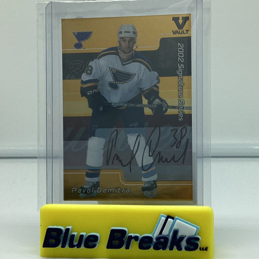 2002 In the Game - Pavol Demitra auto #169 Blues