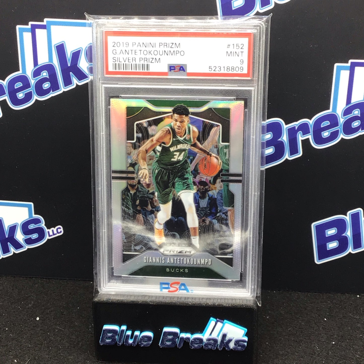2019 Panini Prizm Silver Prizm Giannis Antetokounmpo #152 PSA 9 Bucks