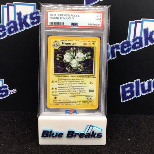 1999 Pokémon Fossil Magneton Holo #11 PSA 7