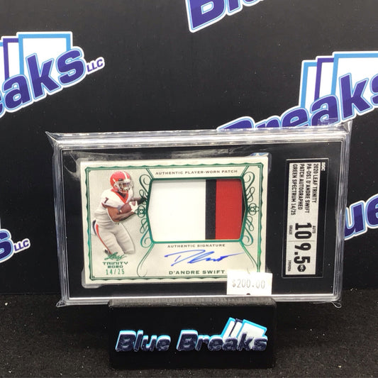 2020 Leaf Trinity green Spectrum D'Andre Swift relic auto 14/25 #PA-DS1 SGC 9.5 Lions/Bears