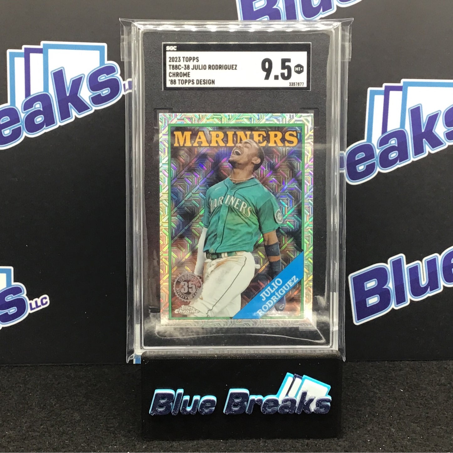 2023 Topps Series 1 '88 Topps Design Chrome Julio Rodriguez #T88C-38 SGC 9.5 Mariners